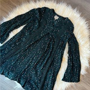 Knox Rose teal floral dress